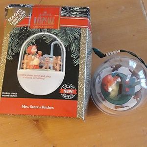 Hallmark Keepsake Ornament Mrs. Santa's Kitchen